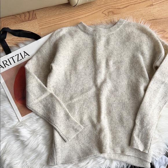 Aritzia Sweaters - Aritzia Soft Beige Crew Neck Sweater